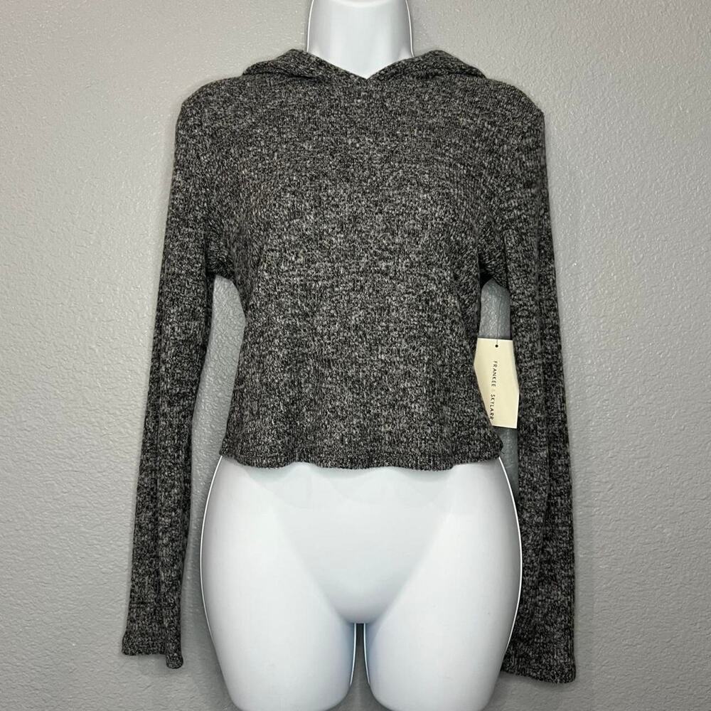 Frankee & Skylarr hoodie gray long sleeve